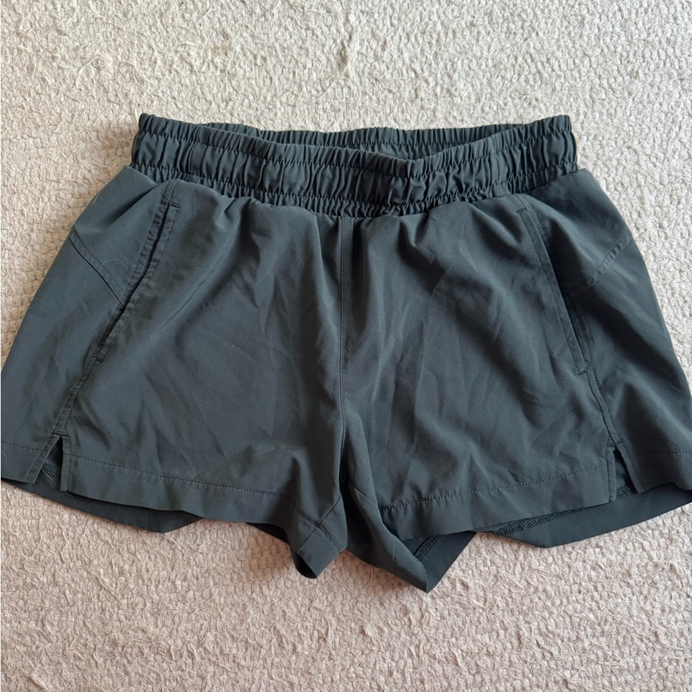 Women's Dark Green Zella Shorts